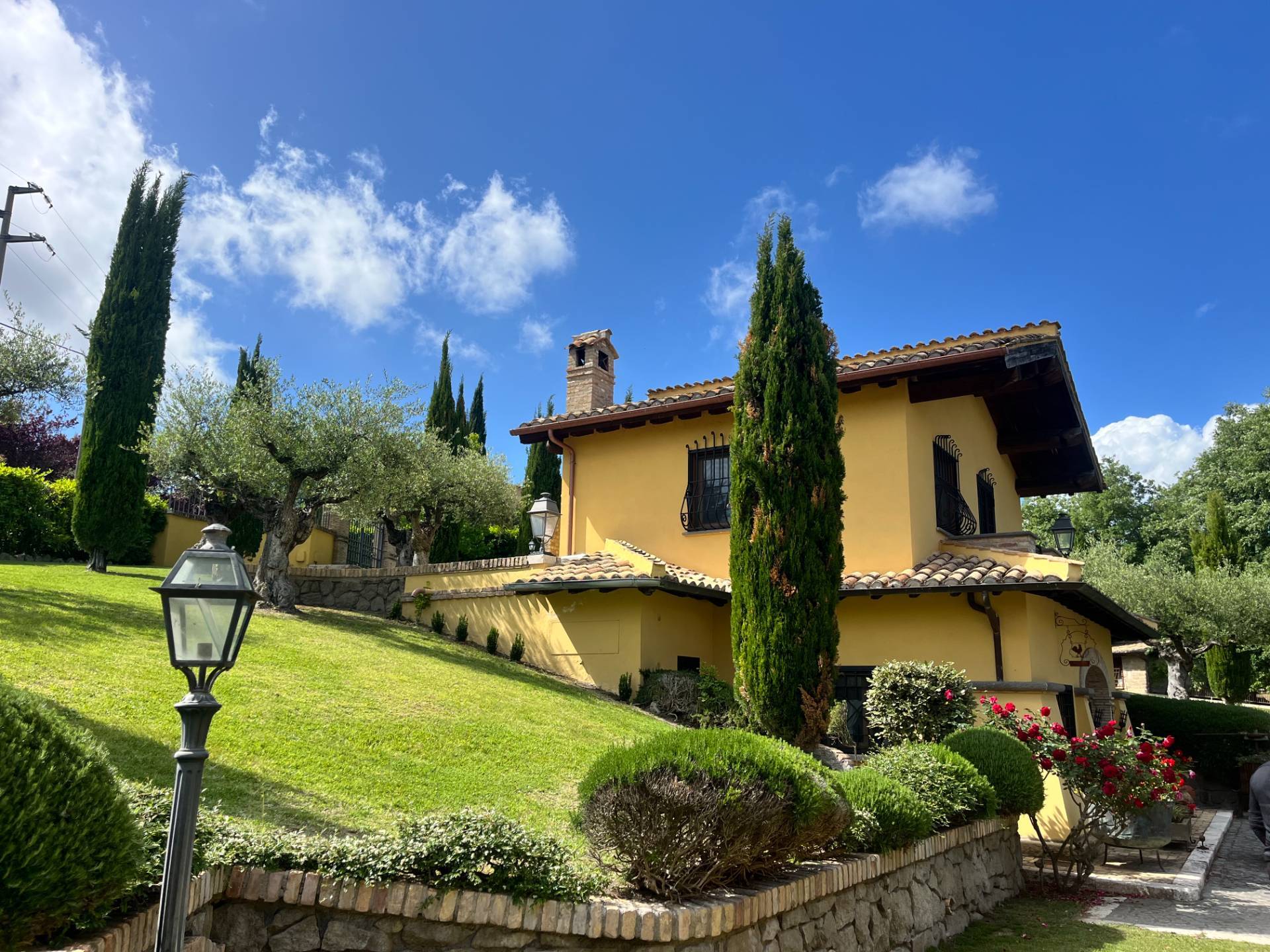 Villa Casale di Lusso con Piscina e Parco | Campagnano di Roma