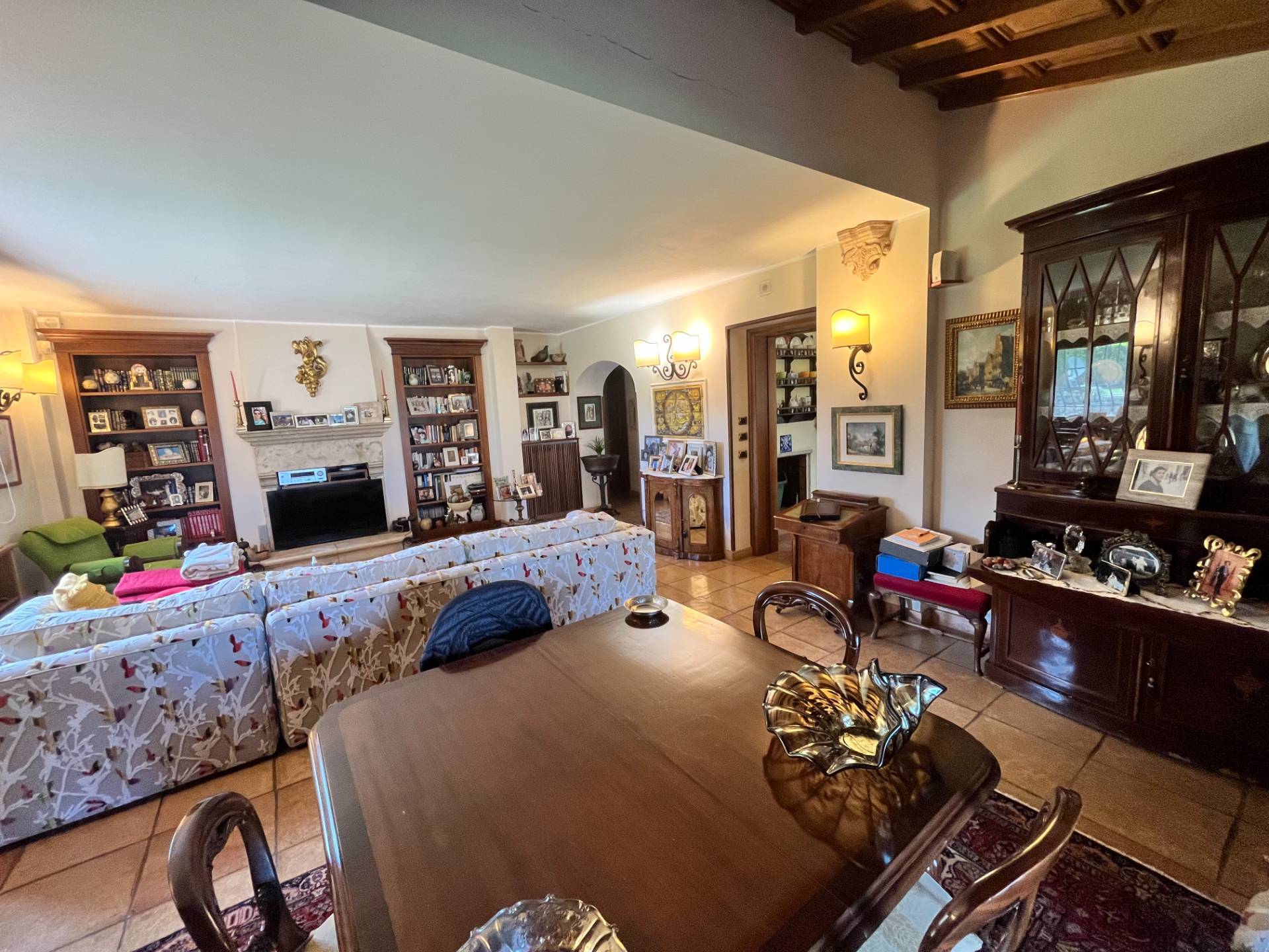 Villa Casale di Lusso con Piscina e Parco | Campagnano di Roma