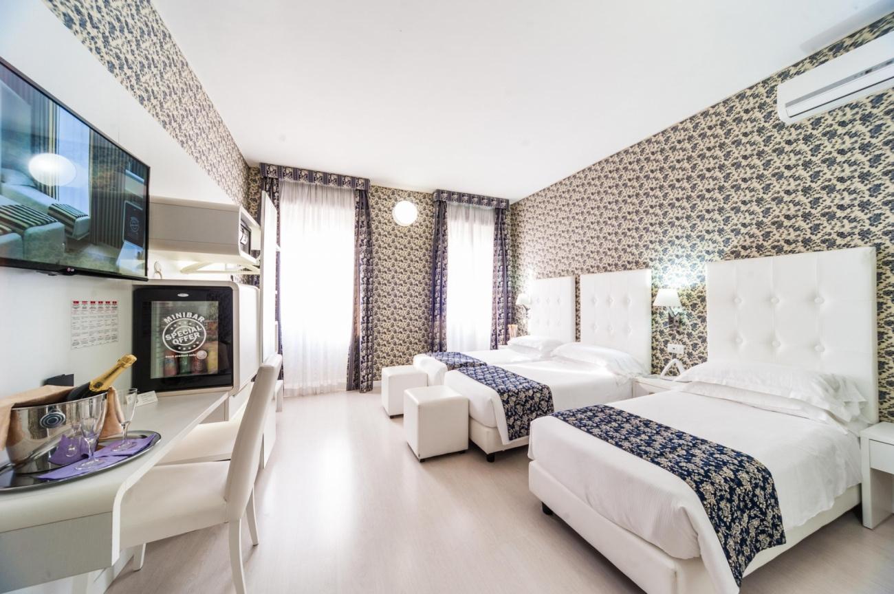 Hotel di Lusso in Vendita Roma | Suite con Terrazza Fontana di Trevi